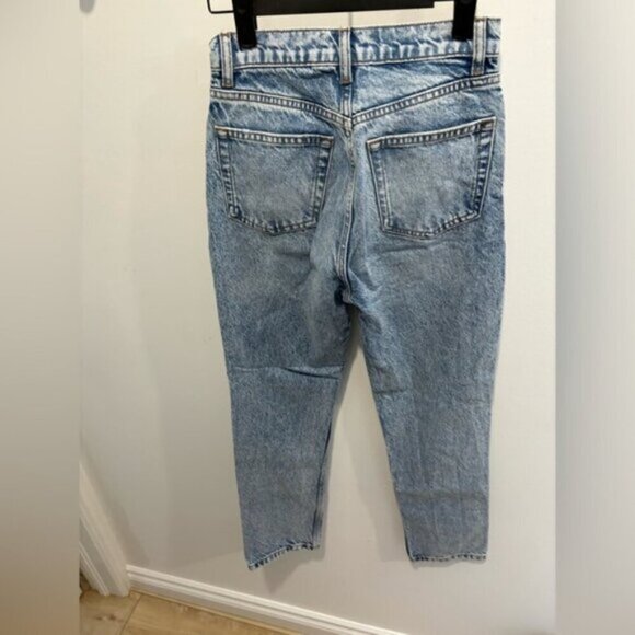 EUC- REFORMATION CYNTHIA HIGH RISE STRAIGHT JEAN- Size 24 - Picture 8 of 11